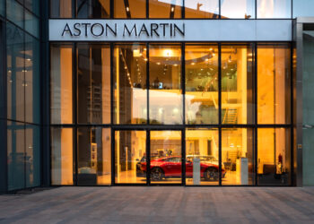 Aston Martin aims to raise 2m from Saudi PIF to trim debt 